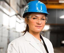 https://mashlubricant.com.mindalubricant.com/uploads/management/team1_6767dd8ea28ac.jpg